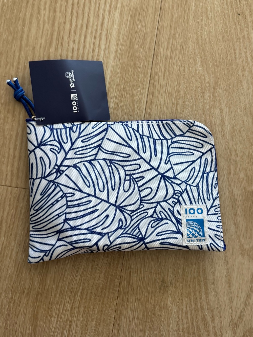 United Polaris Amenity Pouch 100 Anniversary Hawaiian Reyn Spooner